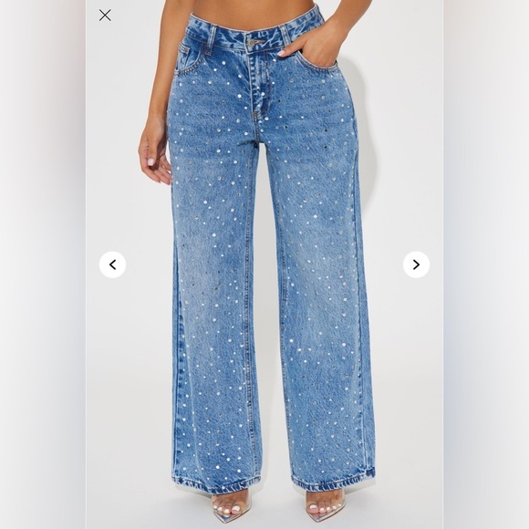 NWT Embellished Straight Leg Jeans - Medium Wash - Picture 2 of 3